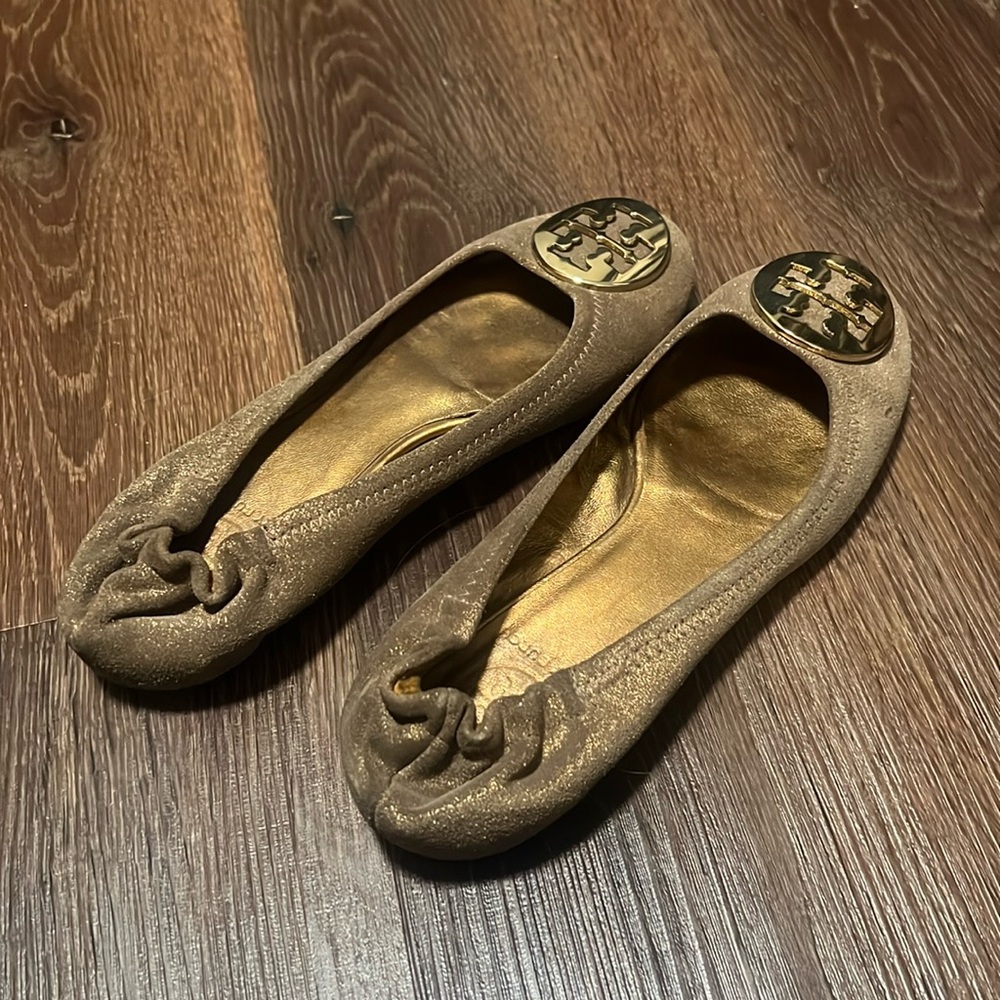 7.5 Tory Burch Ballet Flats - Shiny Gold/Bronze